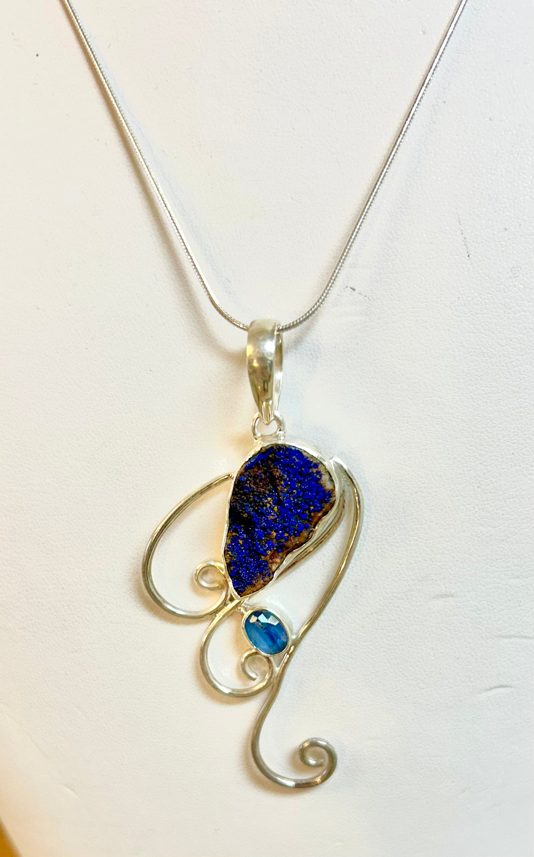 Azurite, Druzy and Kyanite