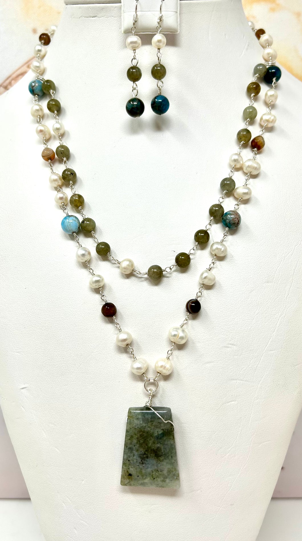 Pearl, Labradorite and Jasper Set