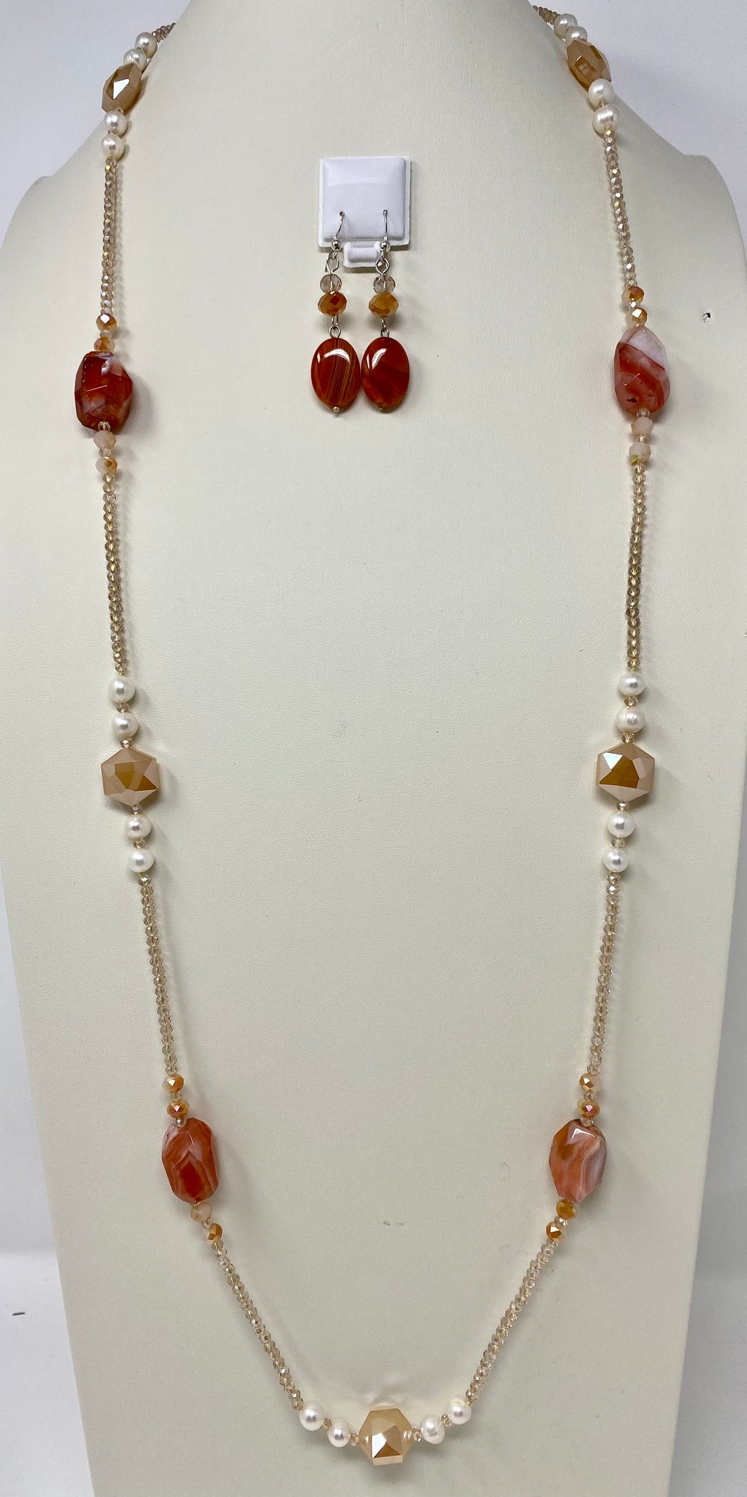 Banded Agate, Pearl and Crystal glass