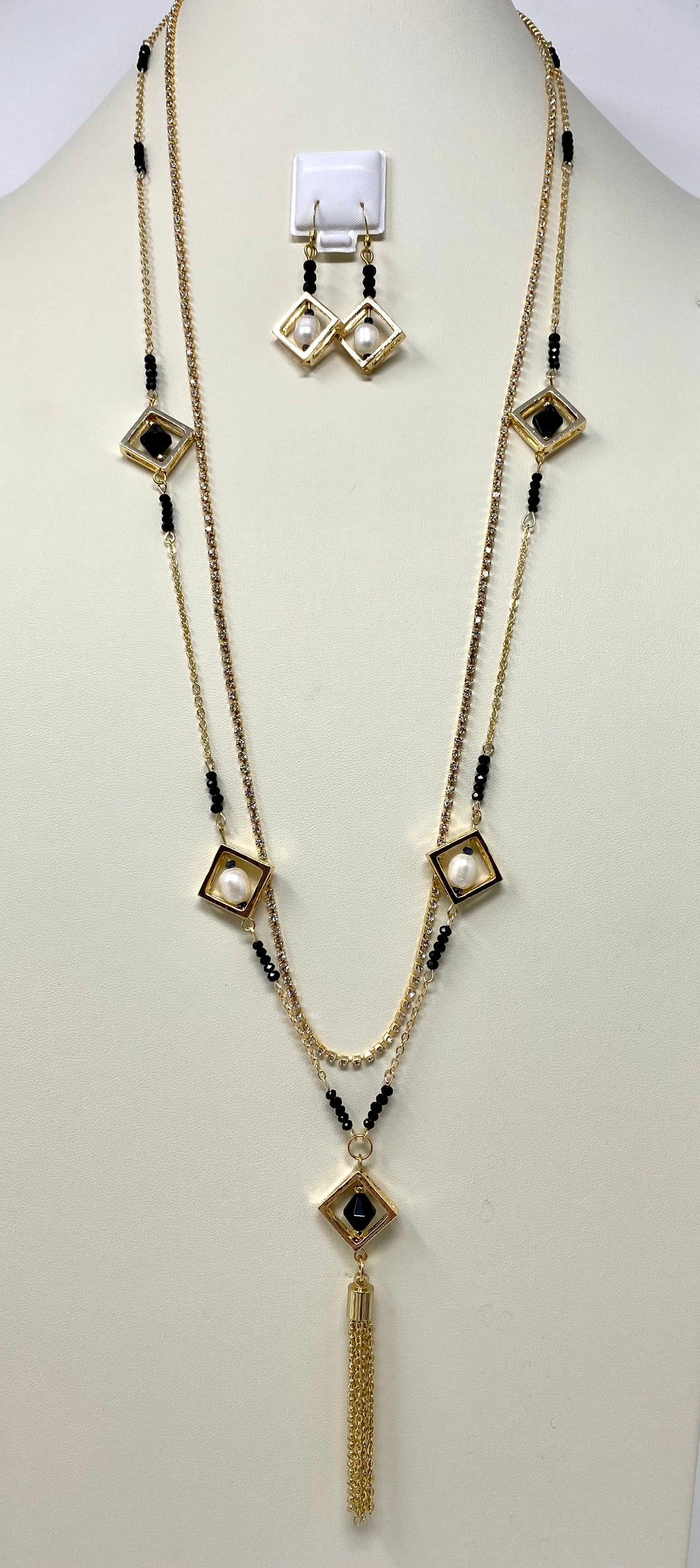 Black Onyx and Pearl