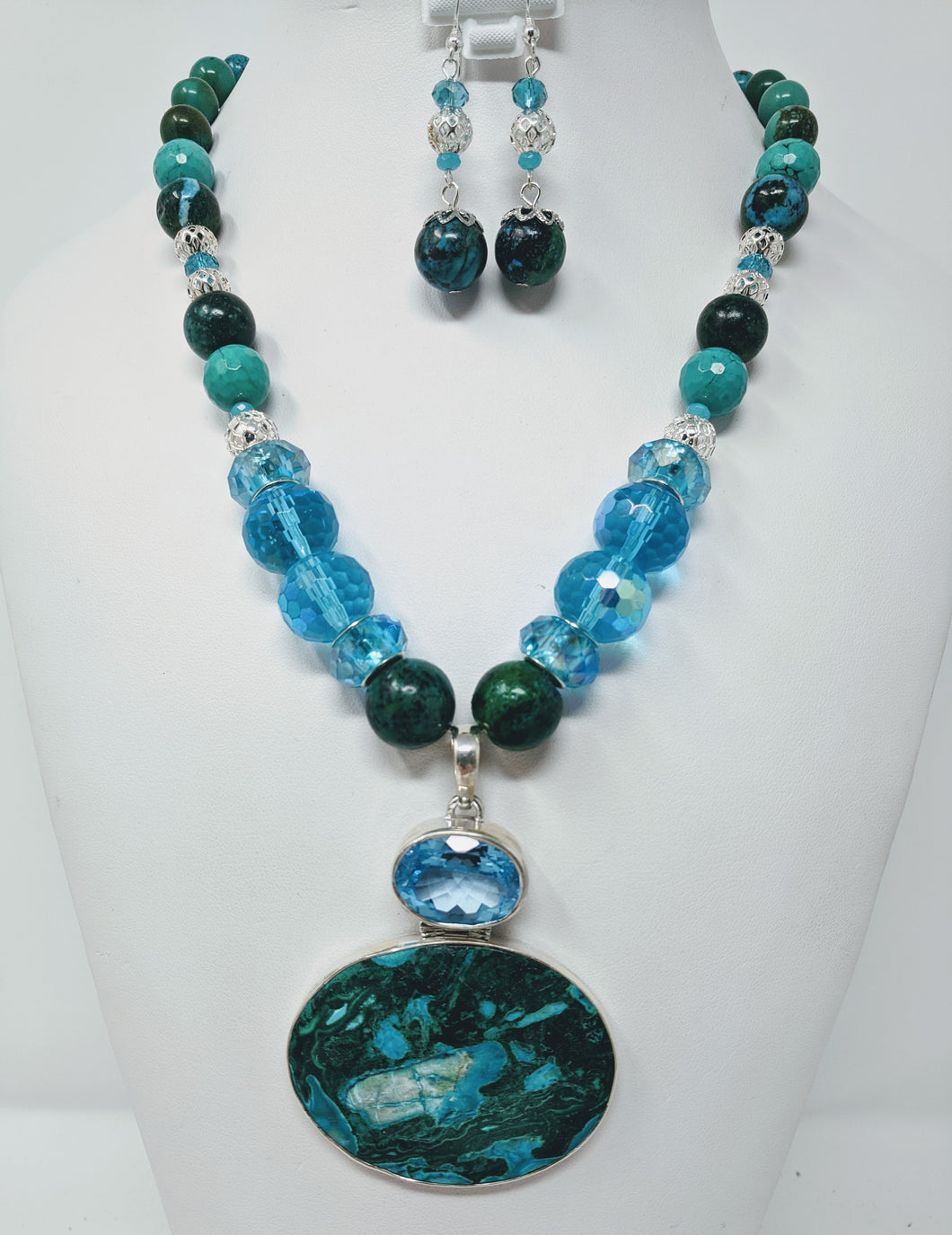 Chrysocolla, Turquoise and Topaz